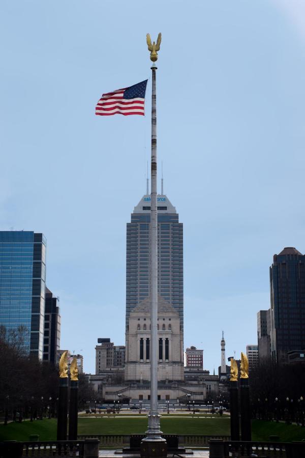 Frontdesk Penn Street Tower Apts Downtown Indy Appartamento Indianapolis Esterno foto